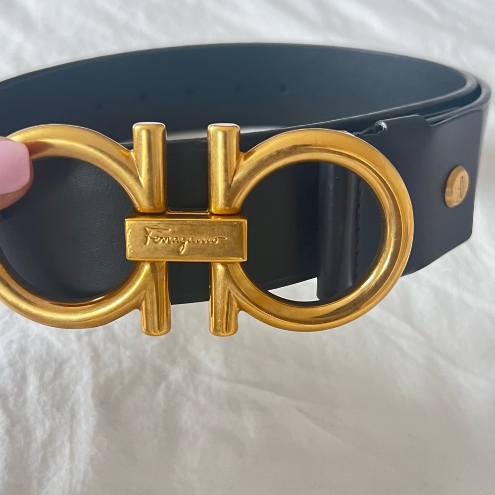 Salvatore Ferragamo Black and Gold Belt